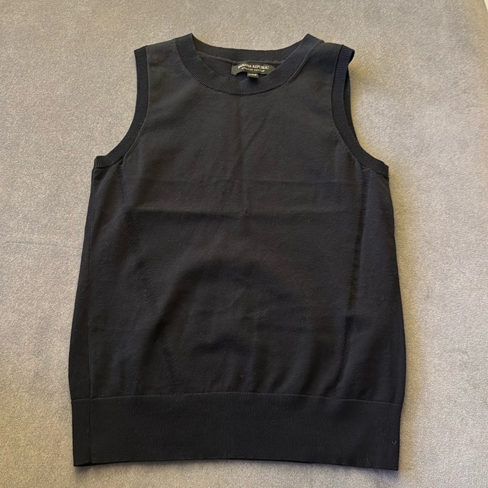 black banana republic stretch cotton crew neck sweater vest